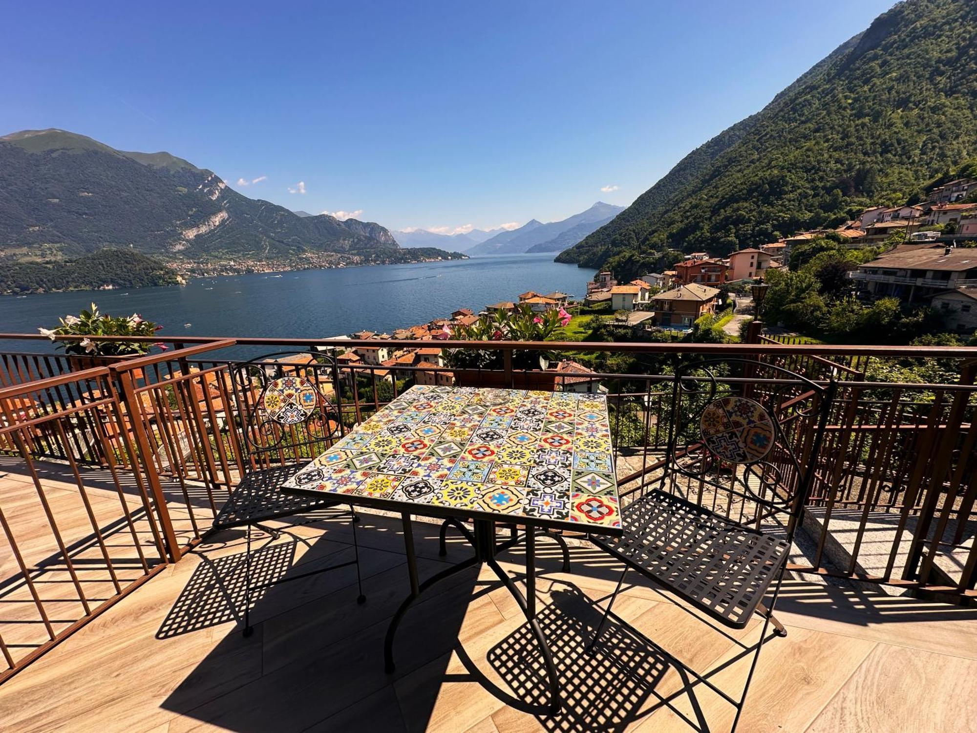 Il Bellavista Apartment Lezzeno Bilik gambar